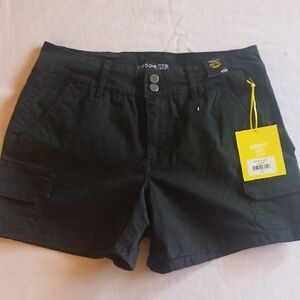 one 5 one Women's Black Cargo Shorts